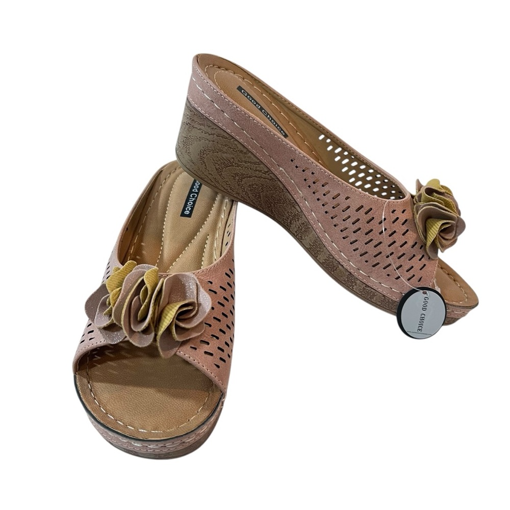 Good Choice Juliet Wedge Sandals Heel Height 2.5” Blush Womens Size 6.5 New